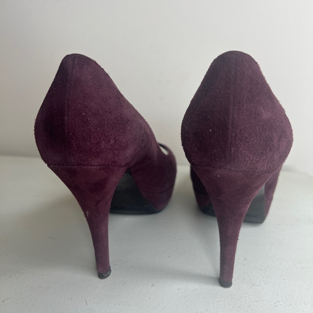 LOUIS VUITTON Aubergine Purple Suede Chelsea Peep Toe Pumps SZ 36.5 - Picture 5 of 8